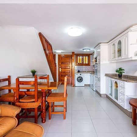 Duplex En Las Americas 3014 أرونا المظهر الخارجي الصورة