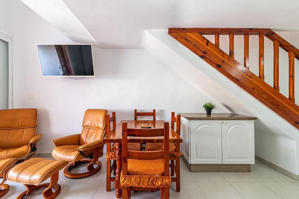 Duplex En Las Americas 3014 أرونا المظهر الخارجي الصورة